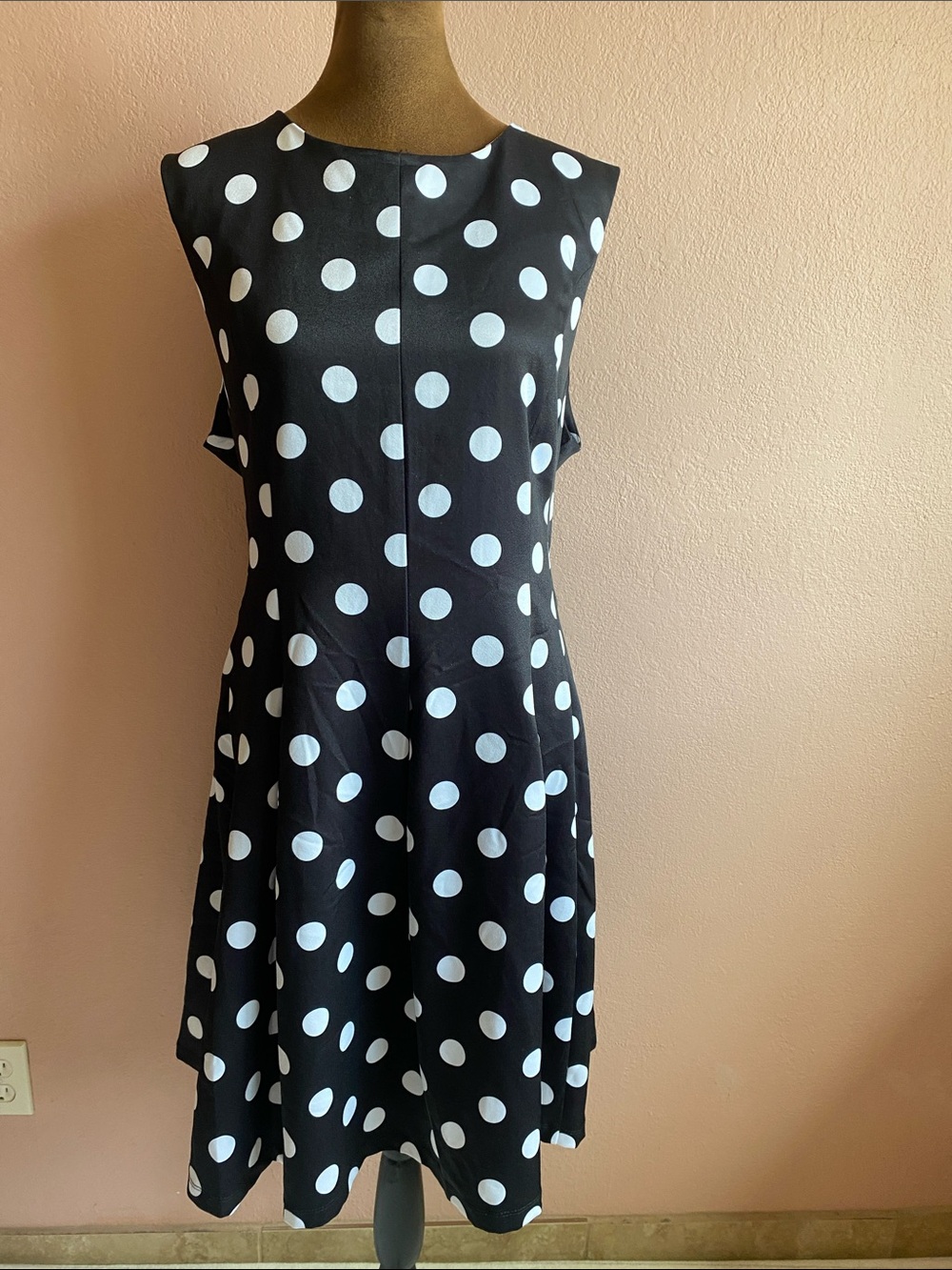 SUZANNE BETRO Black Dress with White Polka Dots